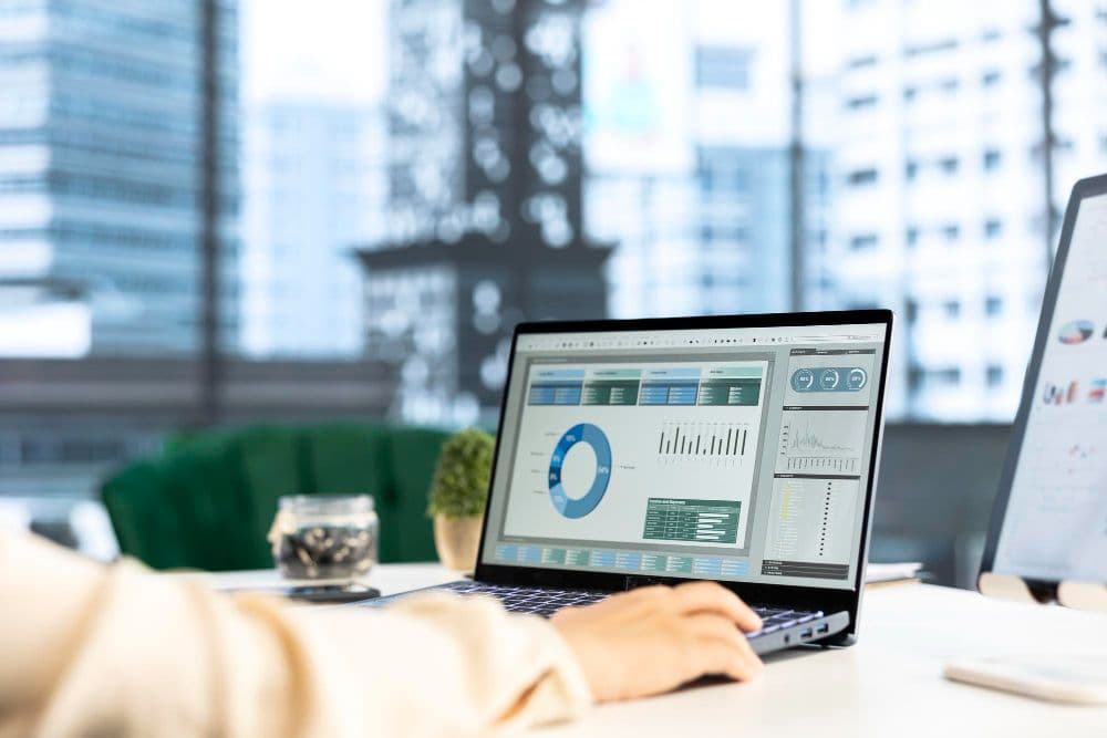 Low-Code vs Custom Software Development: What’s Right for Your Business?